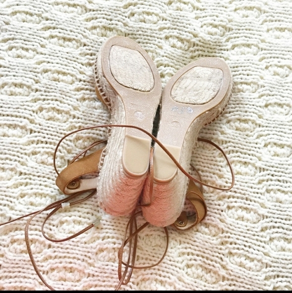 Romena genuine leather handmade lace up espadrille - Picture 4 of 5